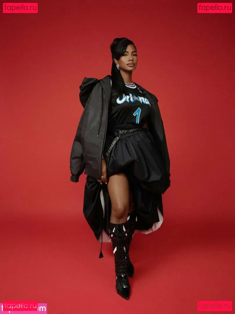 Taylor Rooks Onlyfans Photo Gallery 