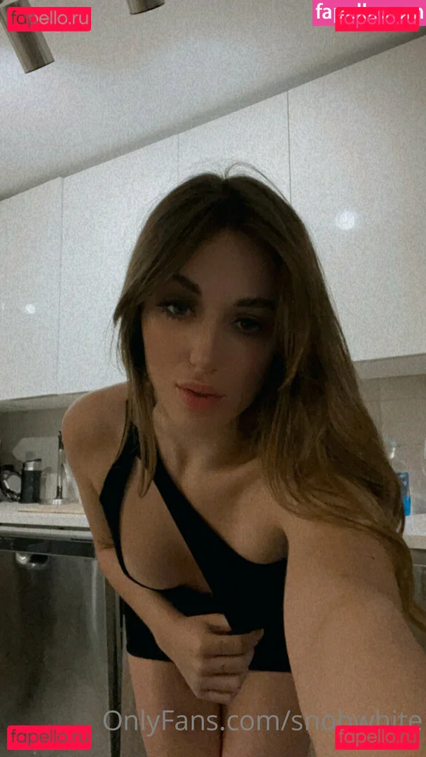 kikicherryof Onlyfans Photo Gallery 