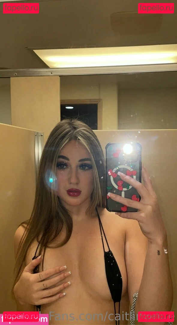 kikicherryof Onlyfans Photo Gallery 