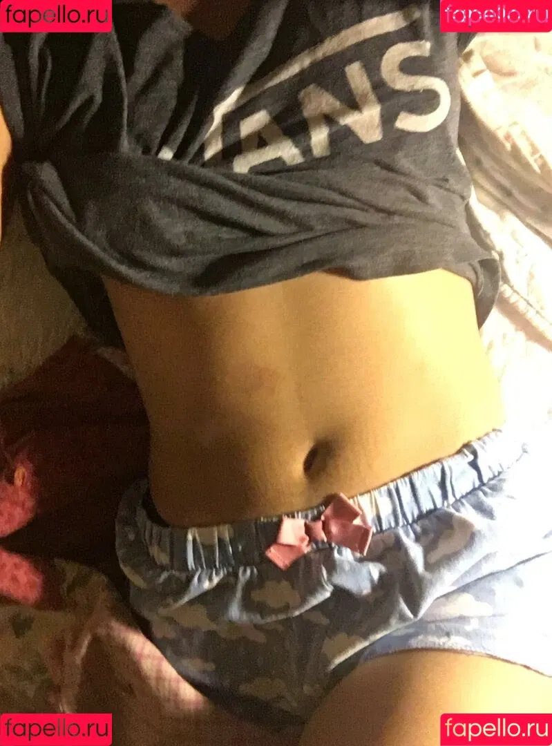 Pretty Feet Onlyfans Photo Gallery 