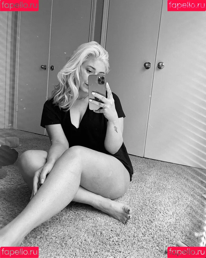 Pretty Feet Onlyfans Photo Gallery 