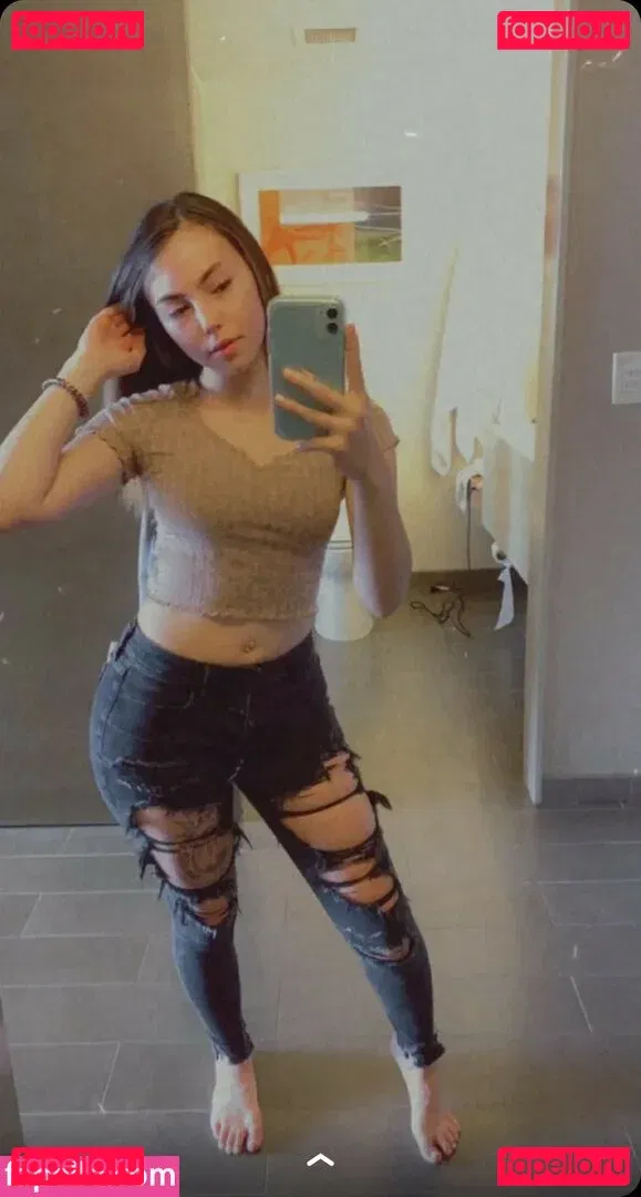 Pretty Feet Onlyfans Photo Gallery 