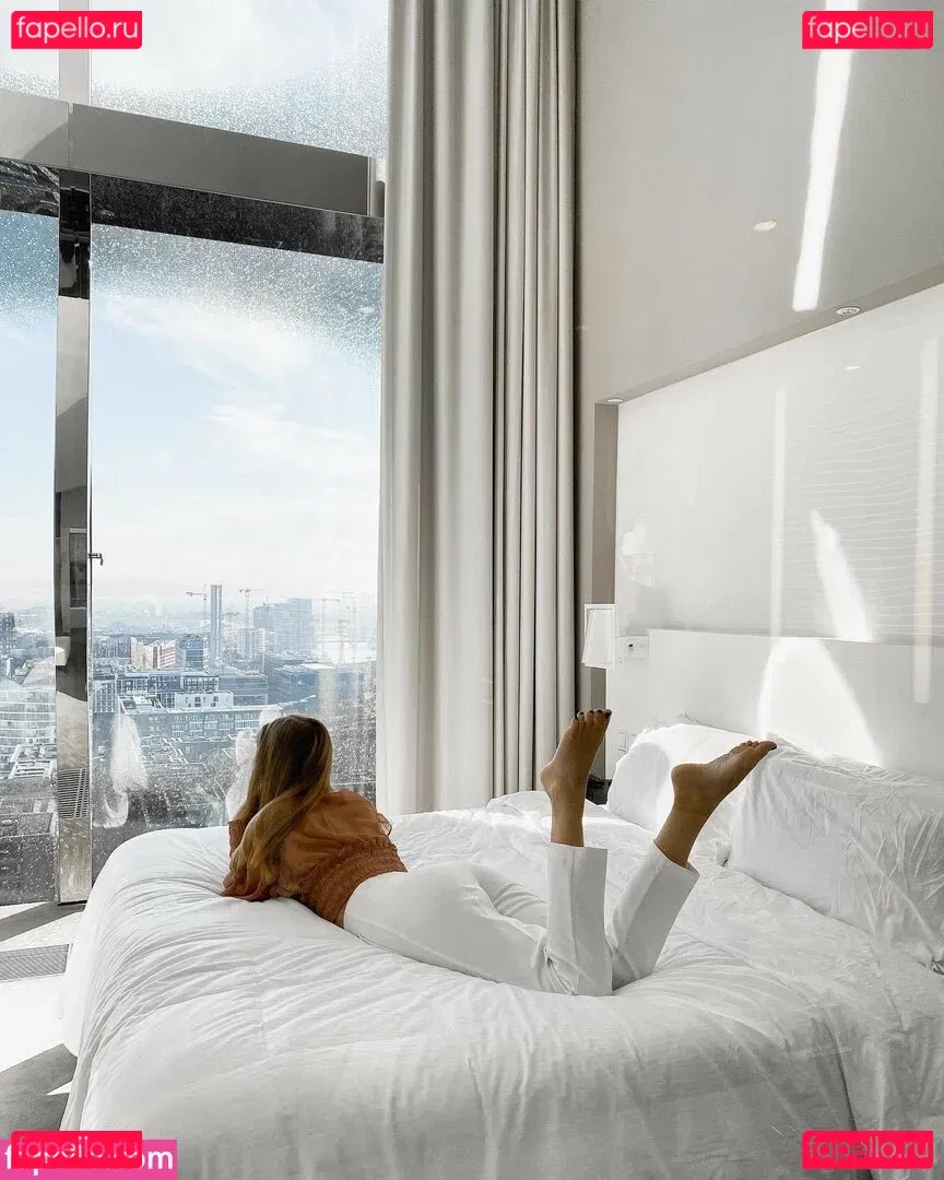 Pretty Feet Onlyfans Photo Gallery 