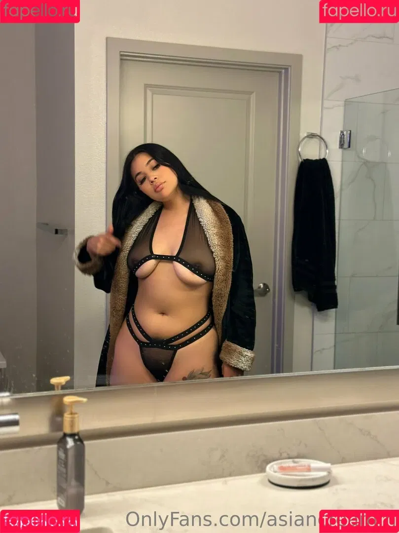 asiancreamm Onlyfans Photo Gallery 