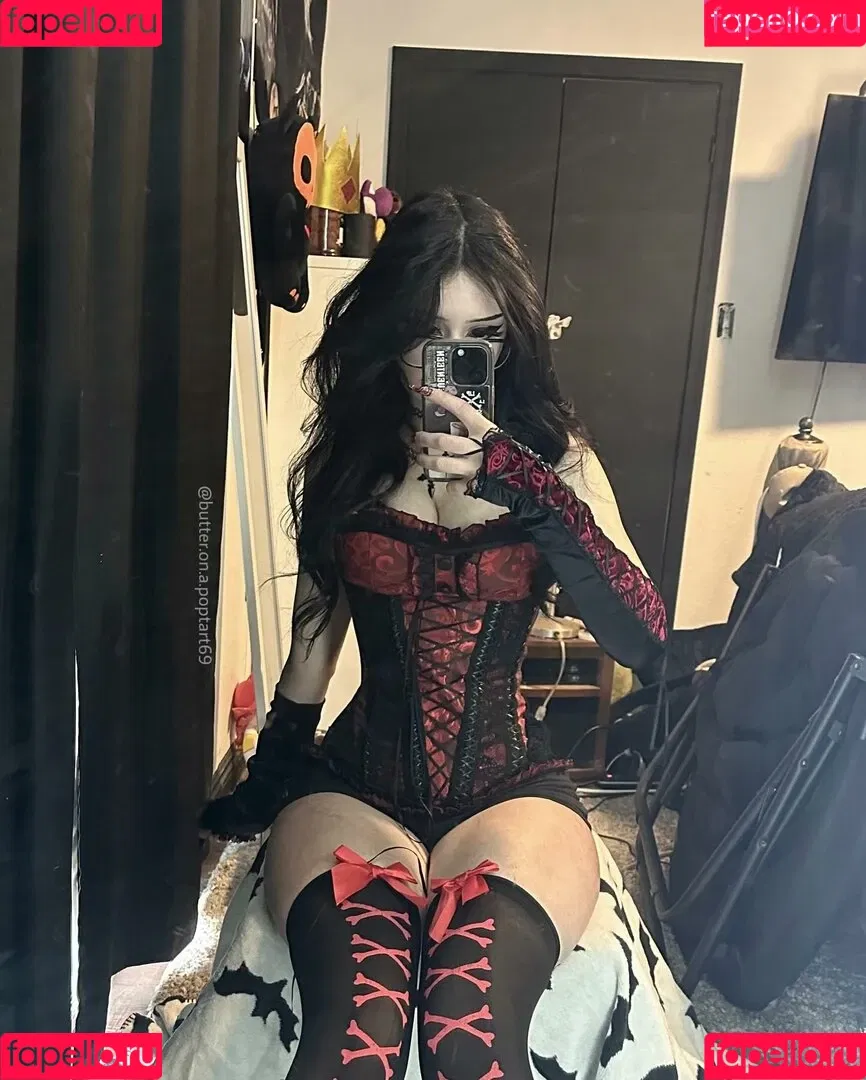 butter.on.a.poptart69 Onlyfans Photo Gallery 
