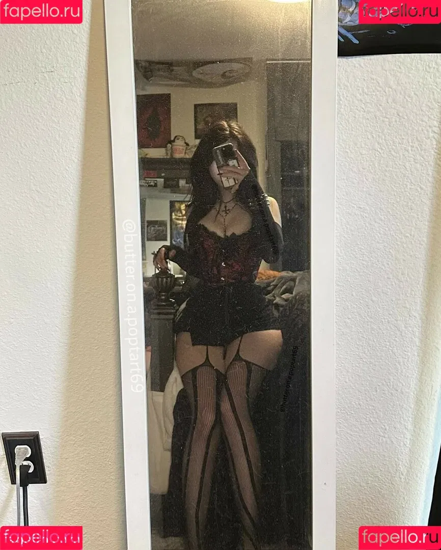 butter.on.a.poptart69 Onlyfans Photo Gallery 