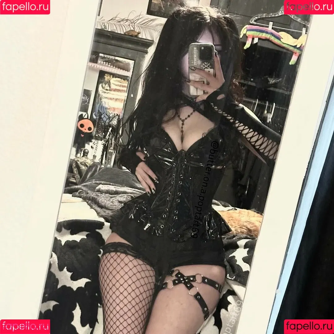 butter.on.a.poptart69 Onlyfans Photo Gallery 