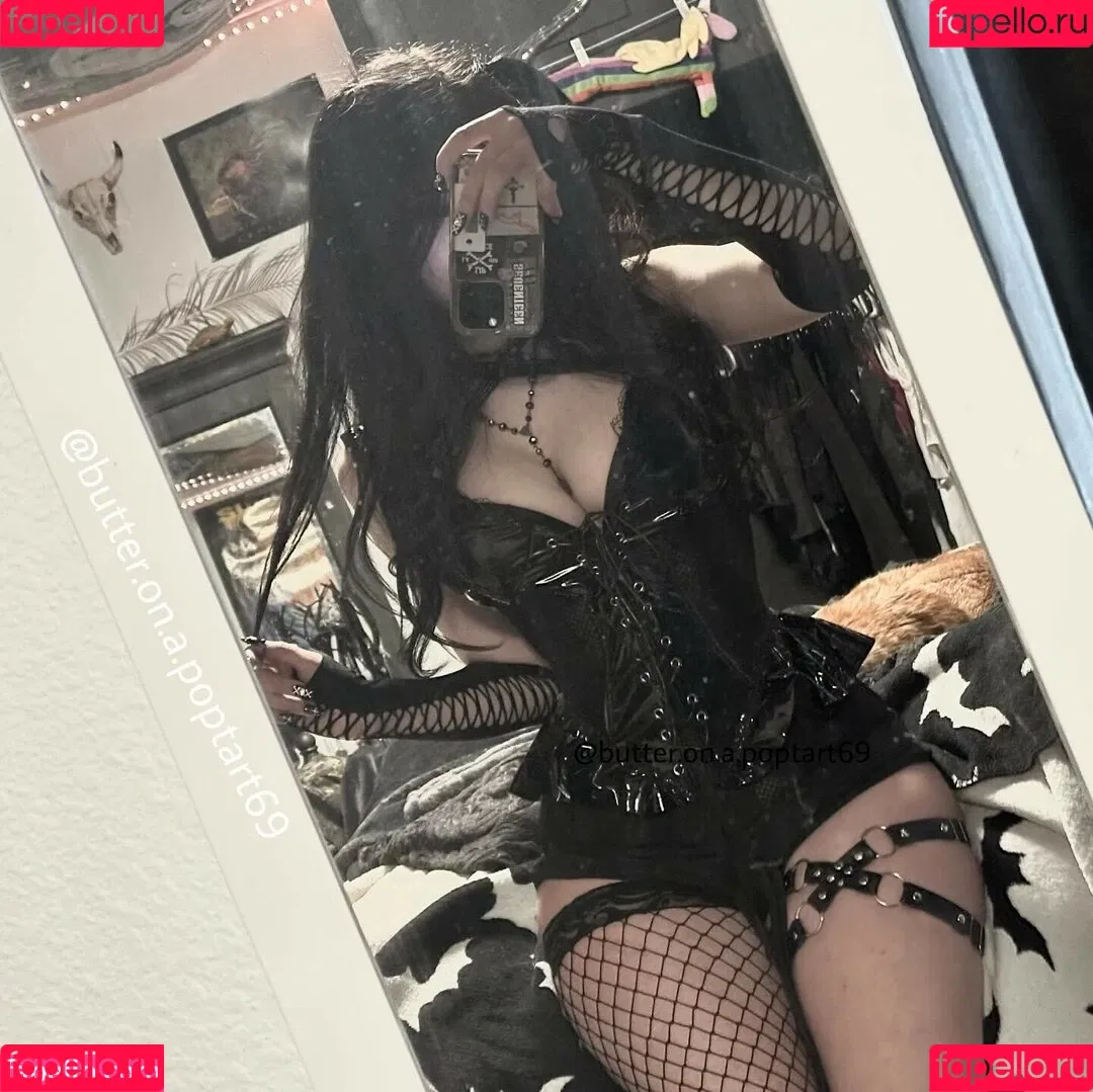 butter.on.a.poptart69 Onlyfans Photo Gallery 