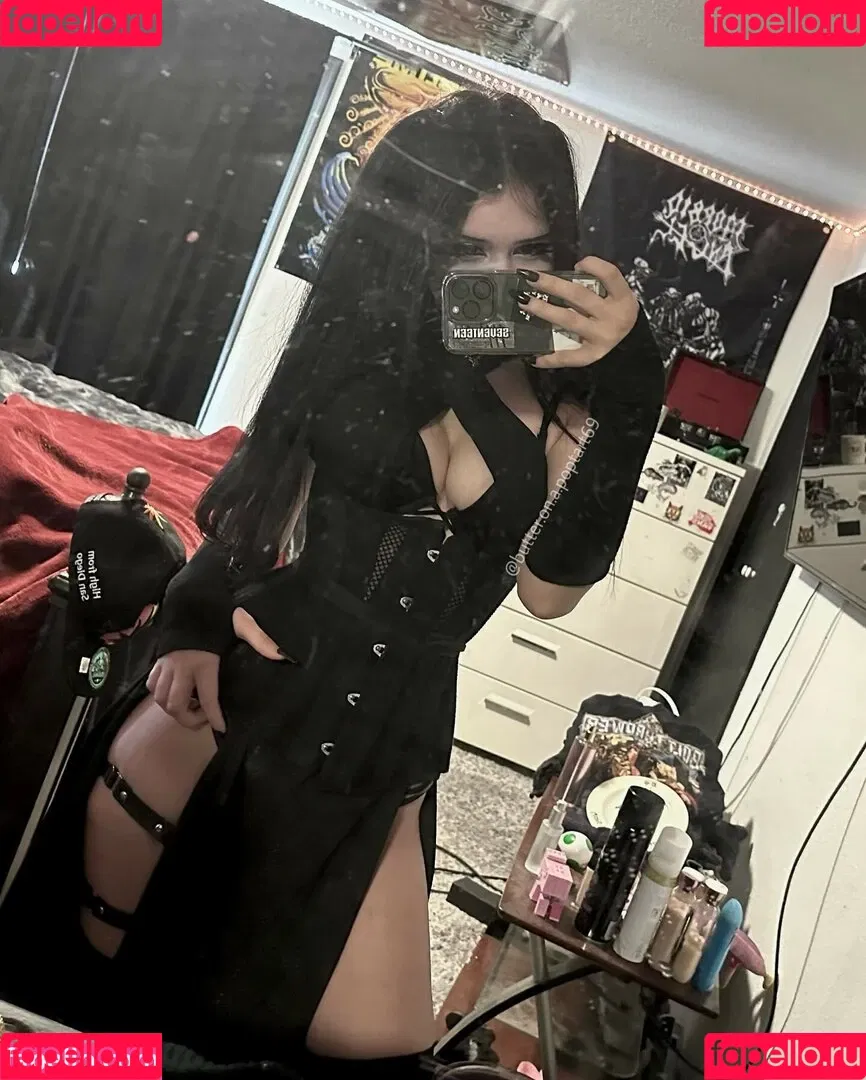 butter.on.a.poptart69 Onlyfans Photo Gallery 