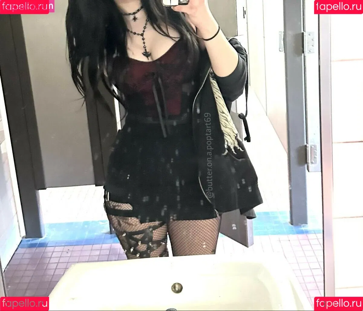 butter.on.a.poptart69 Onlyfans Photo Gallery 