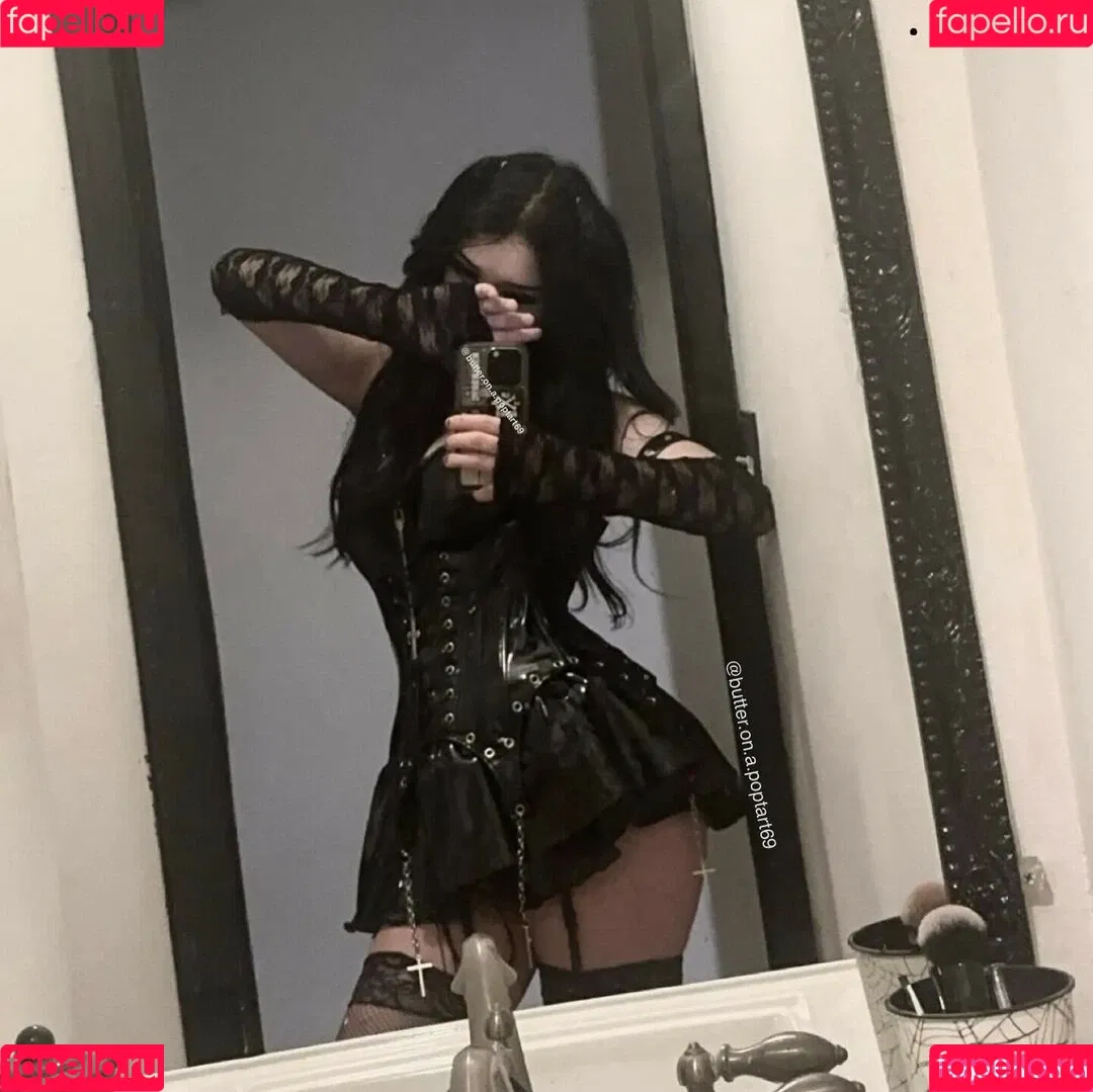 butter.on.a.poptart69 Onlyfans Photo Gallery 