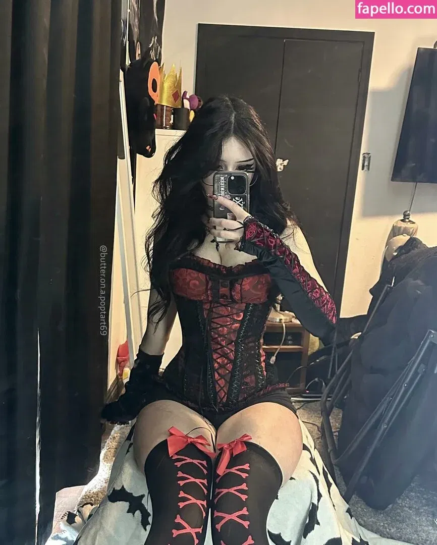 butter.on.a.poptart69 Onlyfans Photo Gallery 