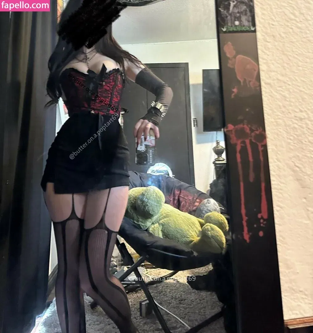 butter.on.a.poptart69 Onlyfans Photo Gallery 