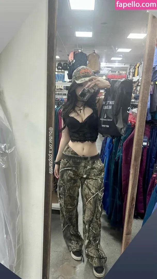 butter.on.a.poptart69 Onlyfans Photo Gallery 