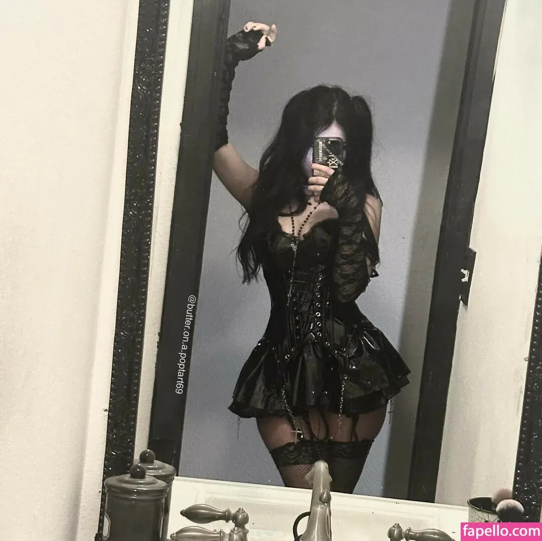 butter.on.a.poptart69 Onlyfans Photo Gallery 