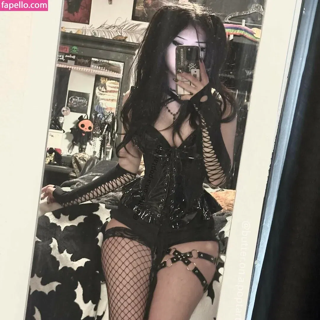 butter.on.a.poptart69 Onlyfans Photo Gallery 