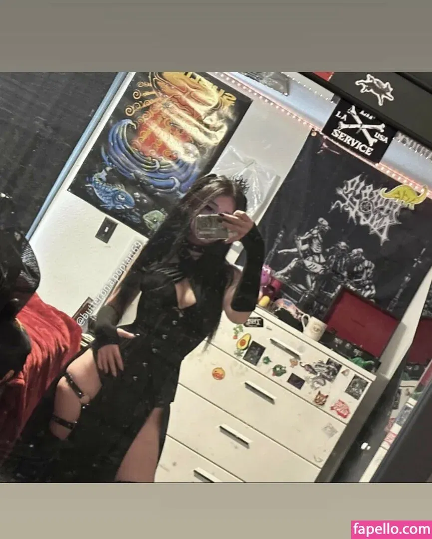 butter.on.a.poptart69 Onlyfans Photo Gallery 