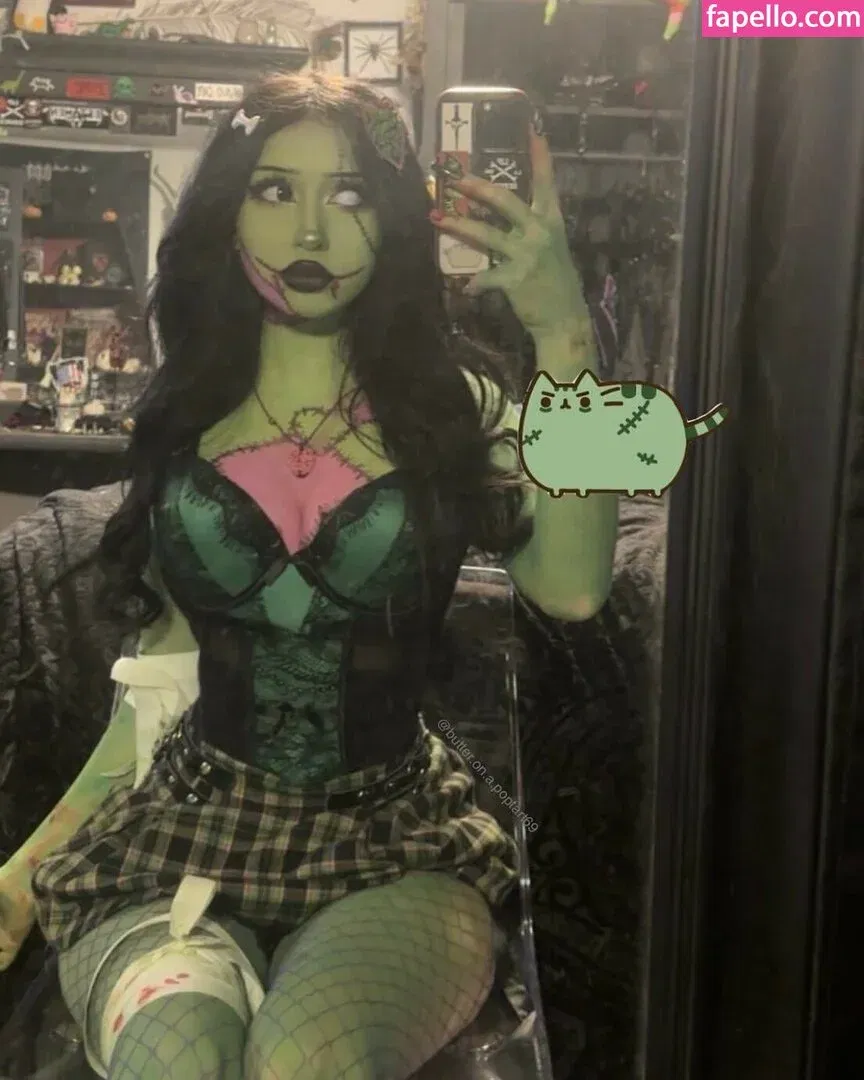 butter.on.a.poptart69 Onlyfans Photo Gallery 