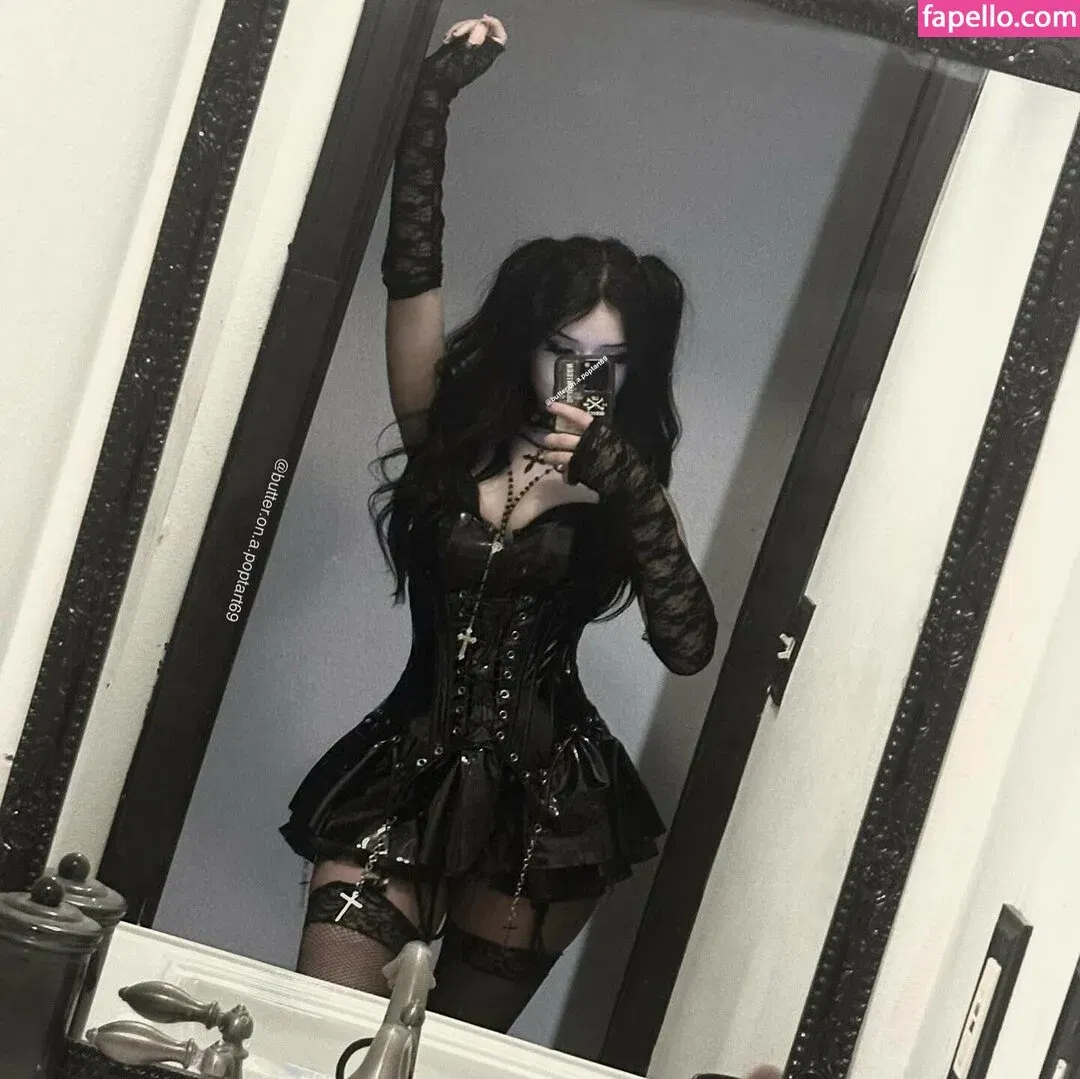 butter.on.a.poptart69 Onlyfans Photo Gallery 