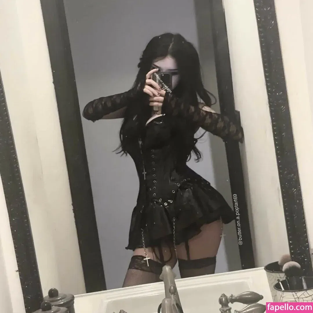 butter.on.a.poptart69 Onlyfans Photo Gallery 