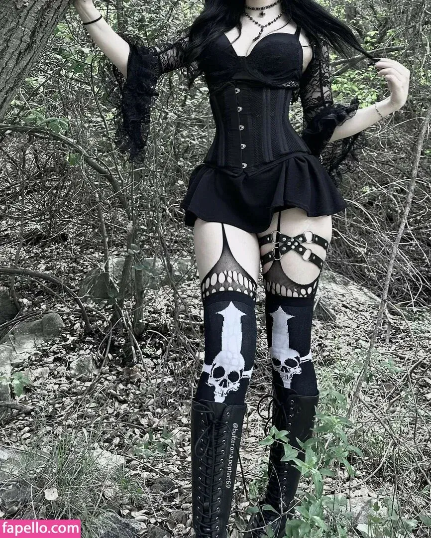 butter.on.a.poptart69 Onlyfans Photo Gallery 