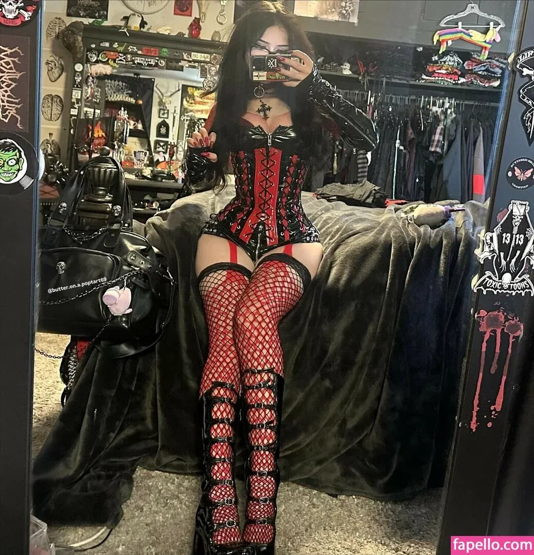 butter.on.a.poptart69 Onlyfans Photo Gallery 