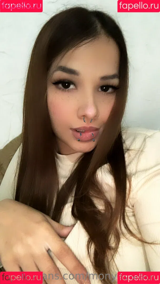 MonyAyala98 Onlyfans Photo Gallery 