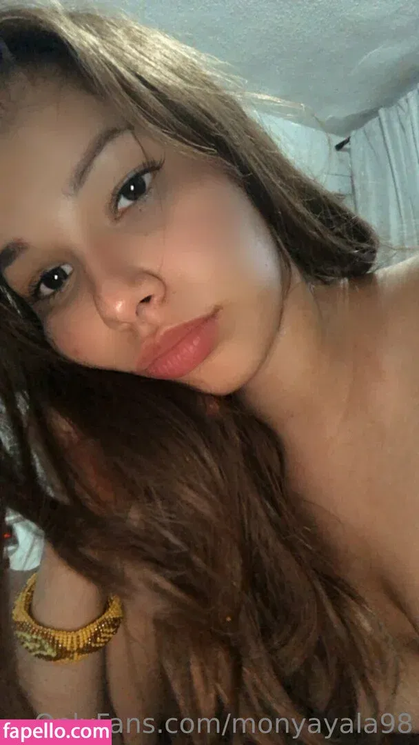 MonyAyala98 Onlyfans Photo Gallery 