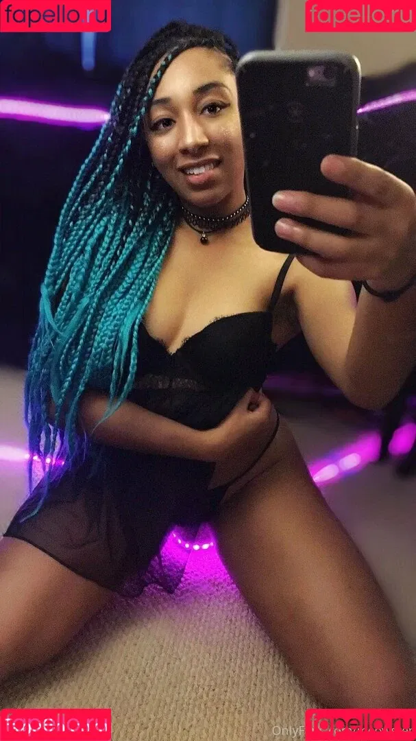 meowster Onlyfans Photo Gallery 