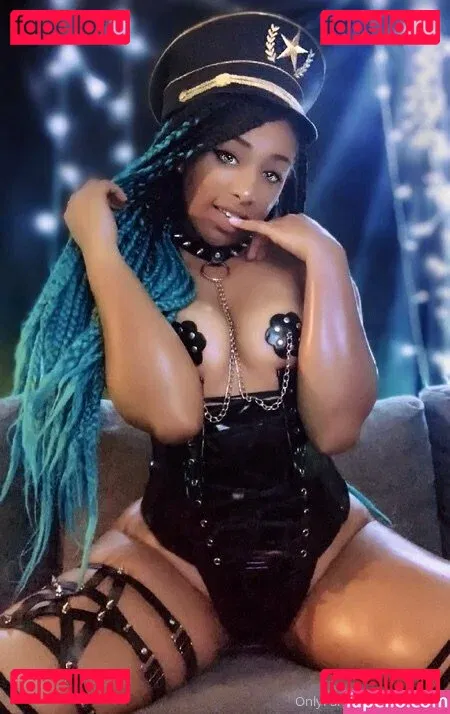 meowster Onlyfans Photo Gallery 