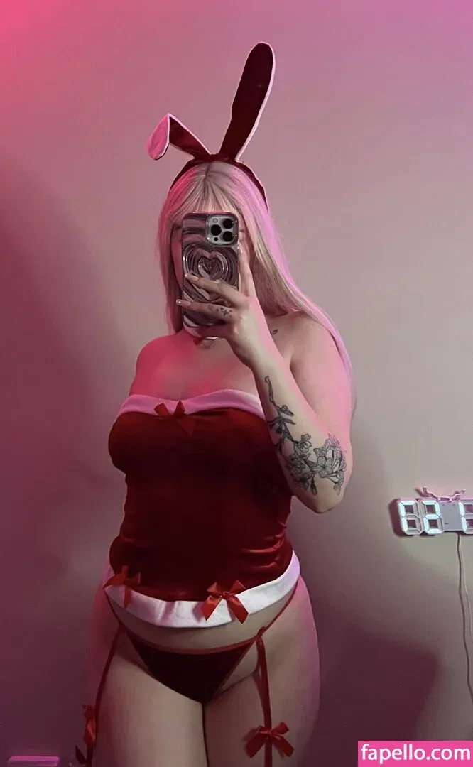 yourmuse Onlyfans Photo Gallery 