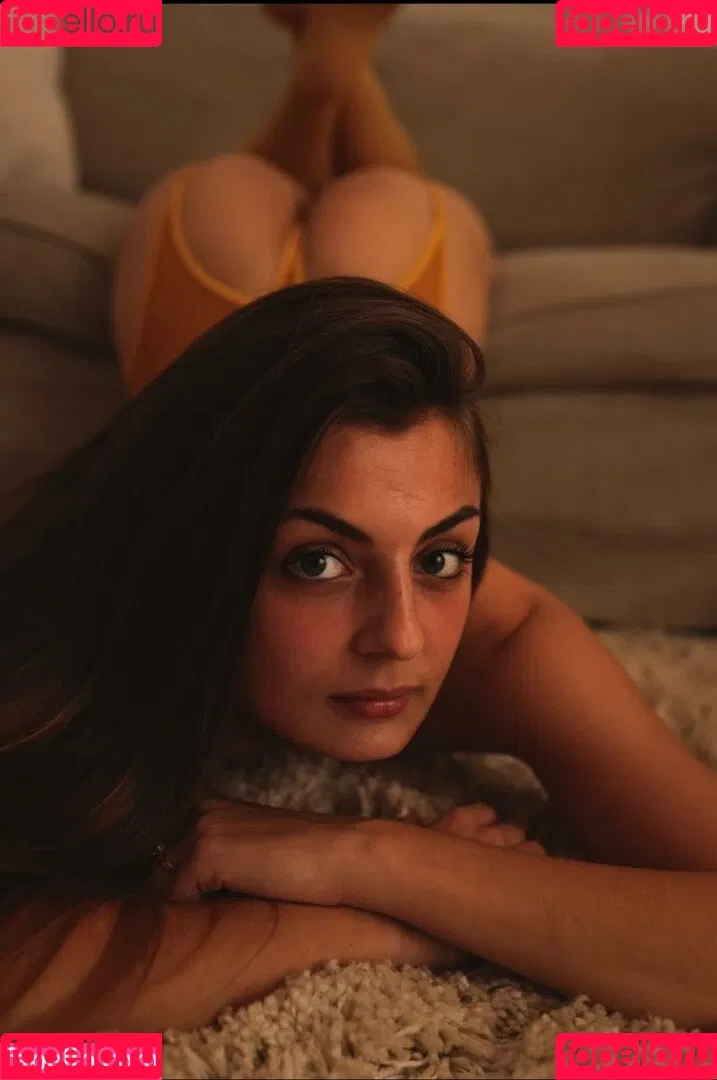 Ariia21 Onlyfans Photo Gallery 