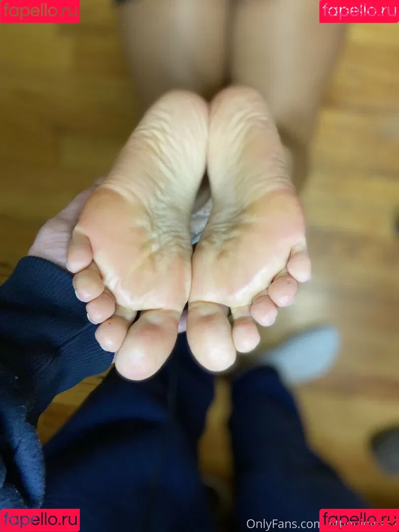 littlepiggies7 Onlyfans Photo Gallery 