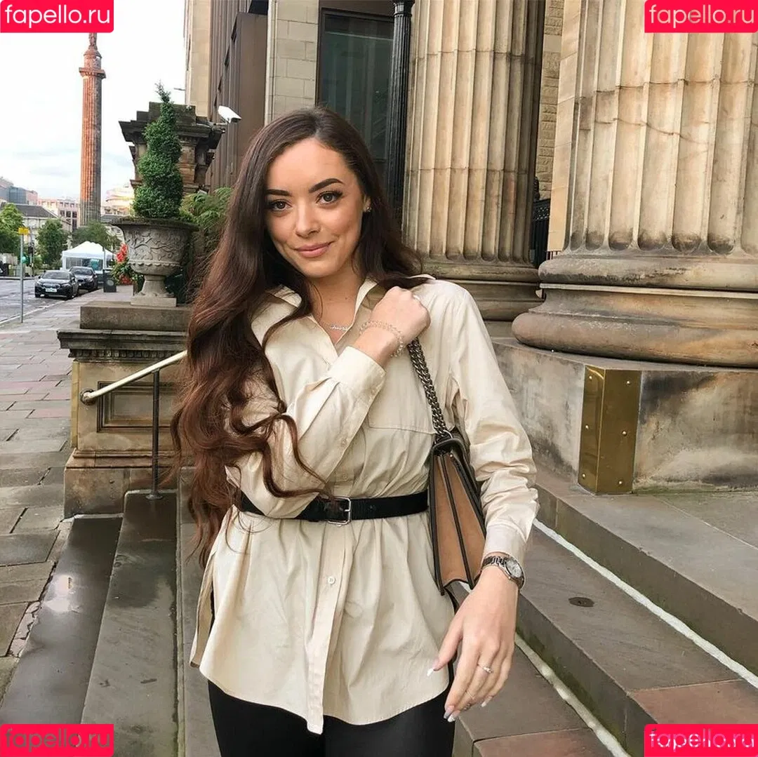 Chiara-Francesca Onlyfans Photo Gallery 