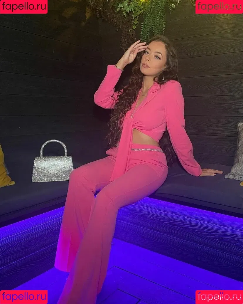 Chiara-Francesca Onlyfans Photo Gallery 