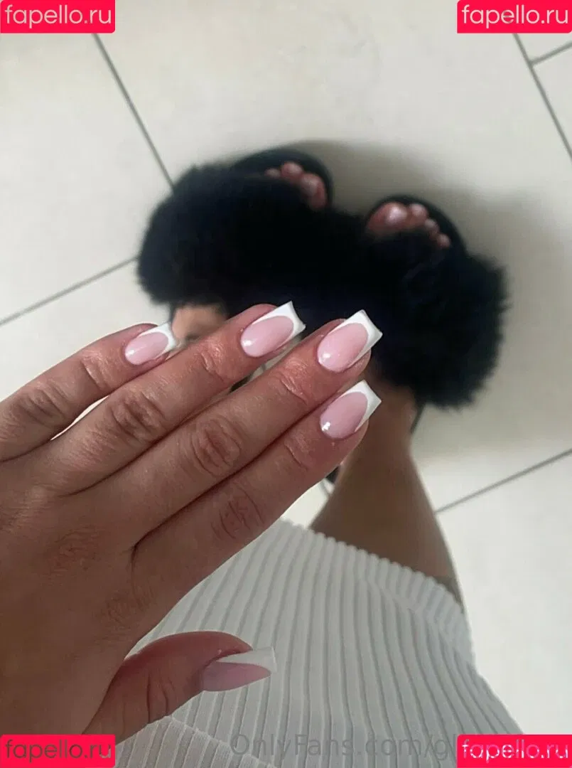 glxriqfree Onlyfans Photo Gallery 