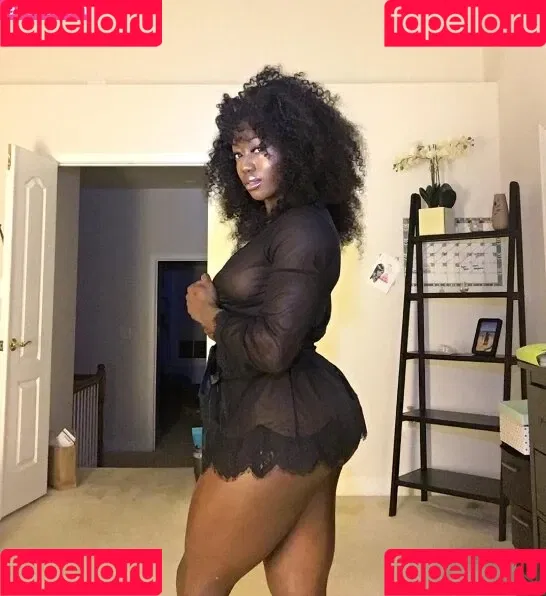 Iamnayfit Onlyfans Photo Gallery 