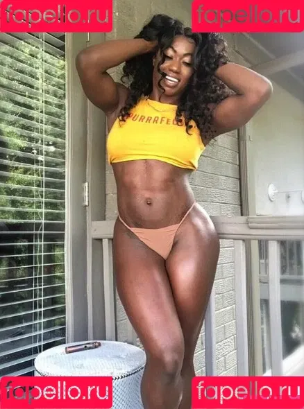 Iamnayfit Onlyfans Photo Gallery 