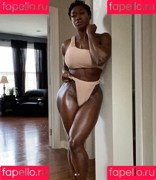 Iamnayfit Onlyfans Photo Gallery 