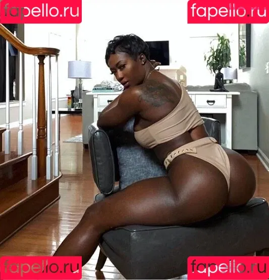Iamnayfit Onlyfans Photo Gallery 