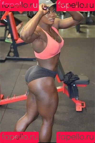 Iamnayfit Onlyfans Photo Gallery 