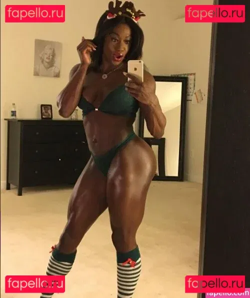 Iamnayfit Onlyfans Photo Gallery 