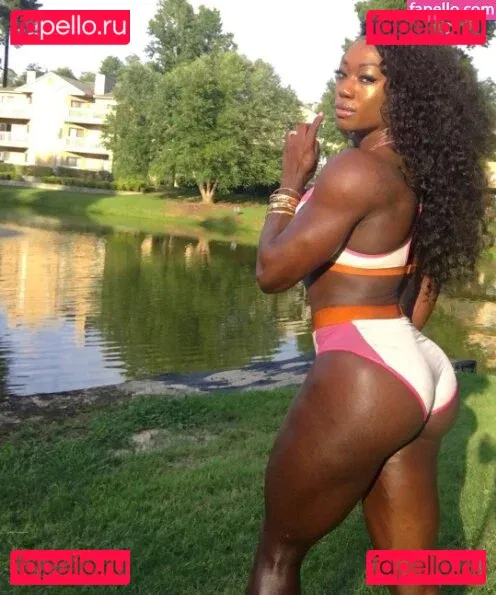 Iamnayfit Onlyfans Photo Gallery 