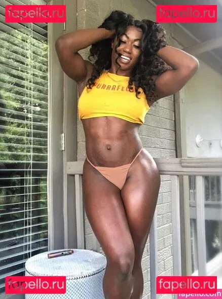 Iamnayfit Onlyfans Photo Gallery 