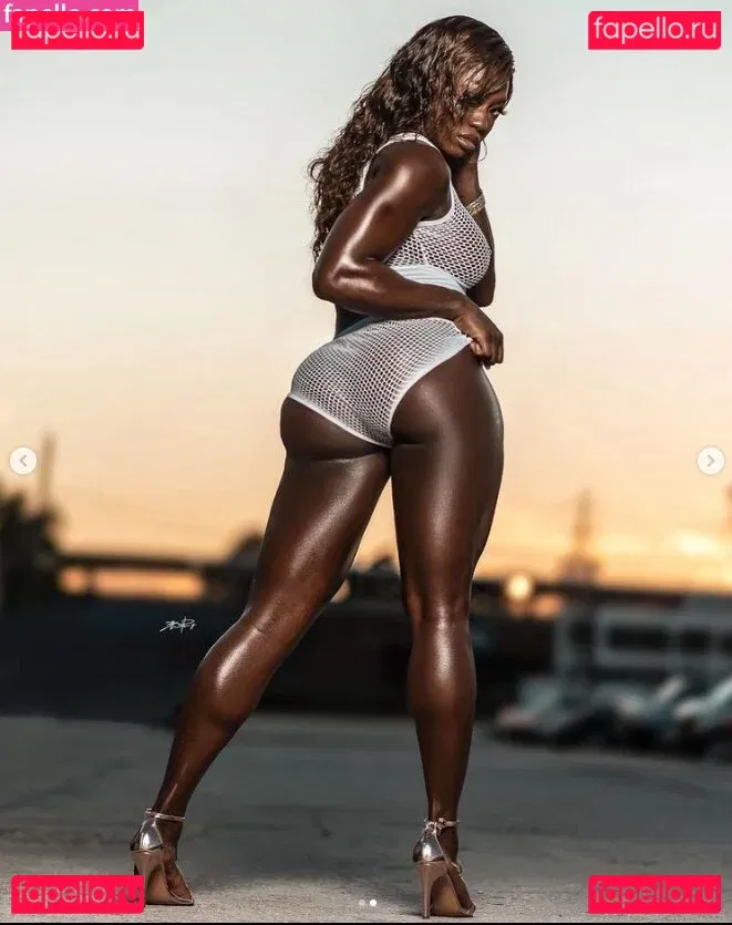 Iamnayfit Onlyfans Photo Gallery 