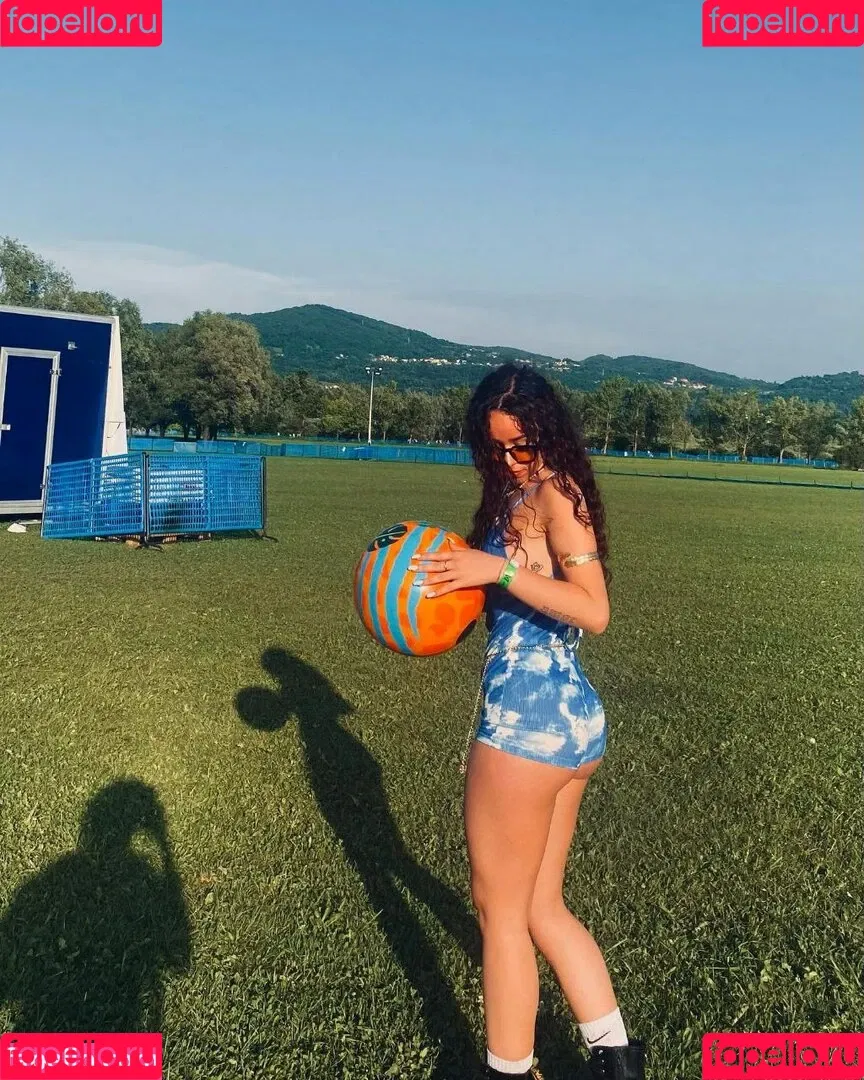 Laura Corti Onlyfans Photo Gallery 