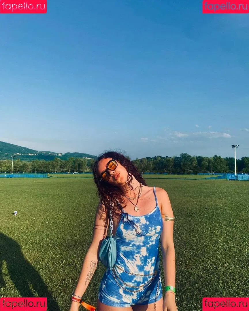 Laura Corti Onlyfans Photo Gallery 