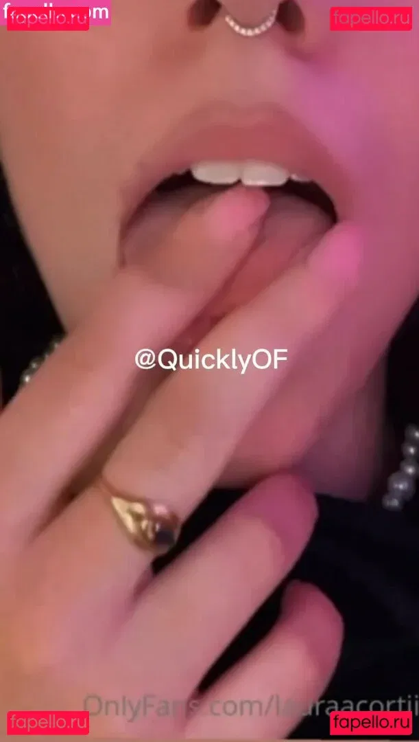 Laura Corti Onlyfans Photo Gallery 