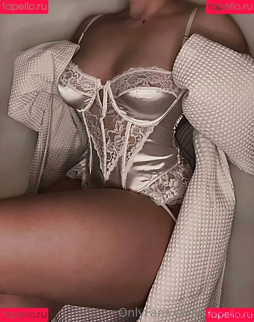 enireves Onlyfans Photo Gallery 