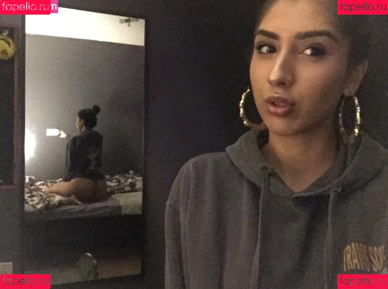 Jasdeep Johal Onlyfans Photo Gallery 